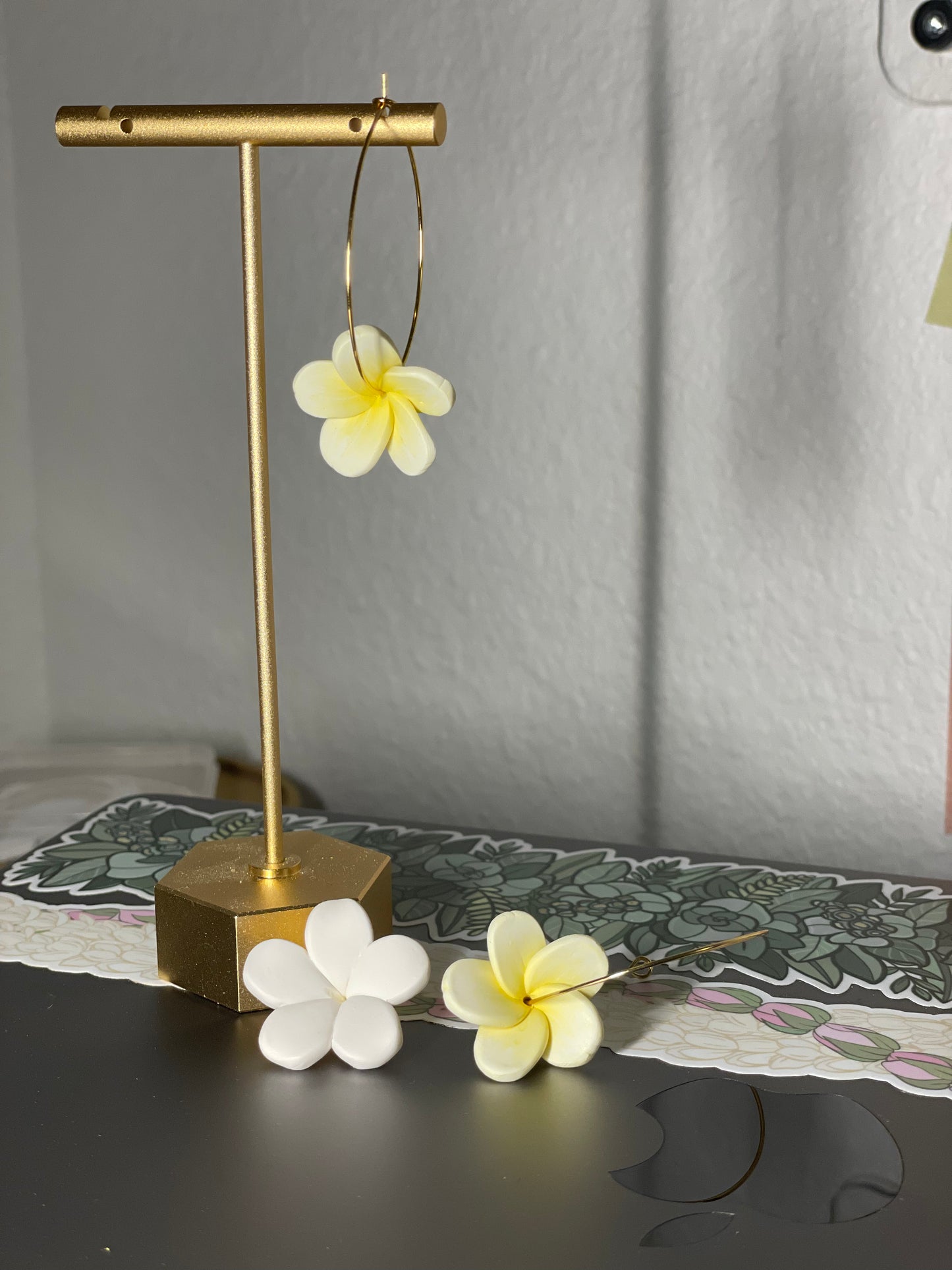 Plumeria hoops