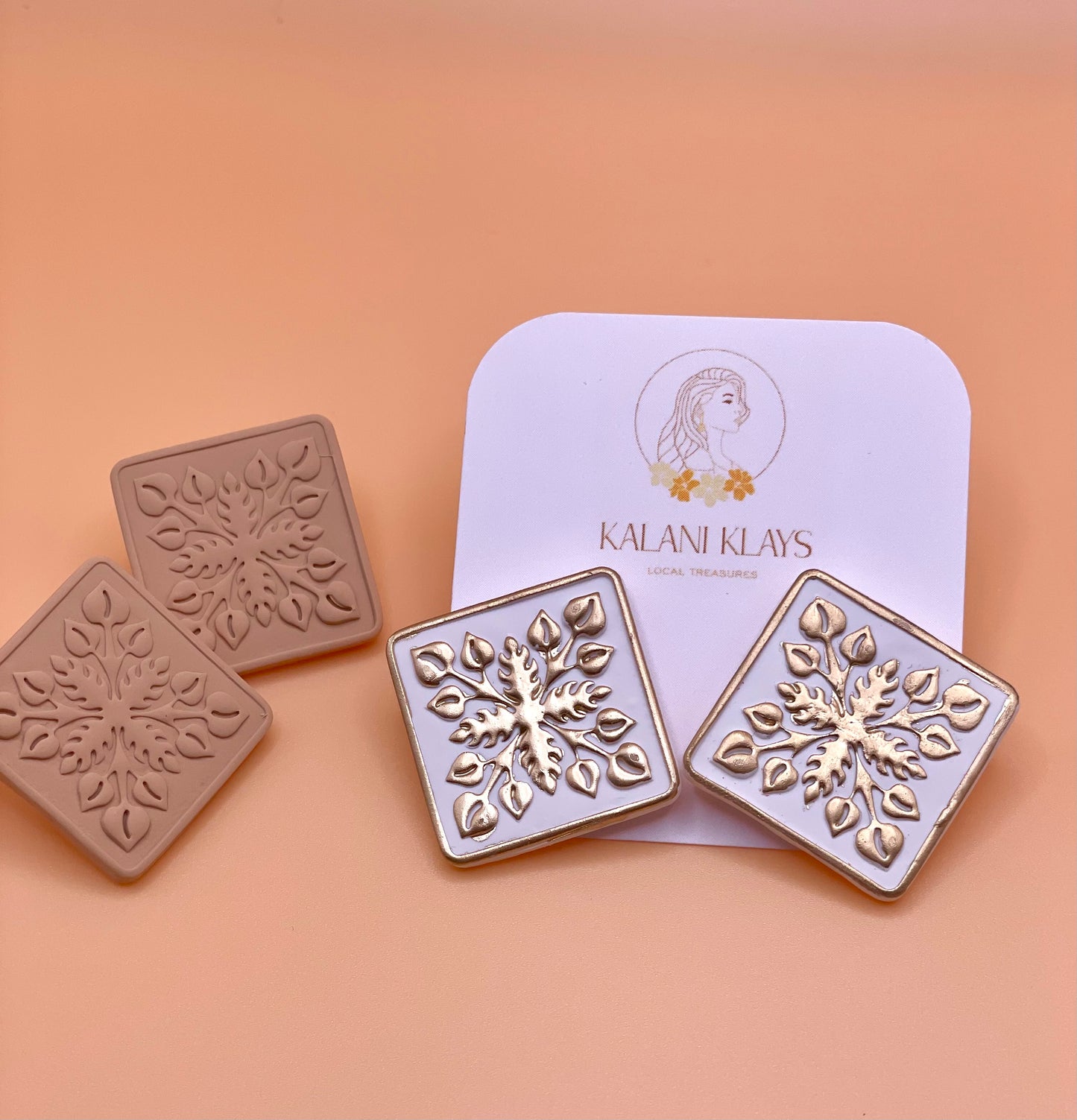 Hawaiian Quilt studs