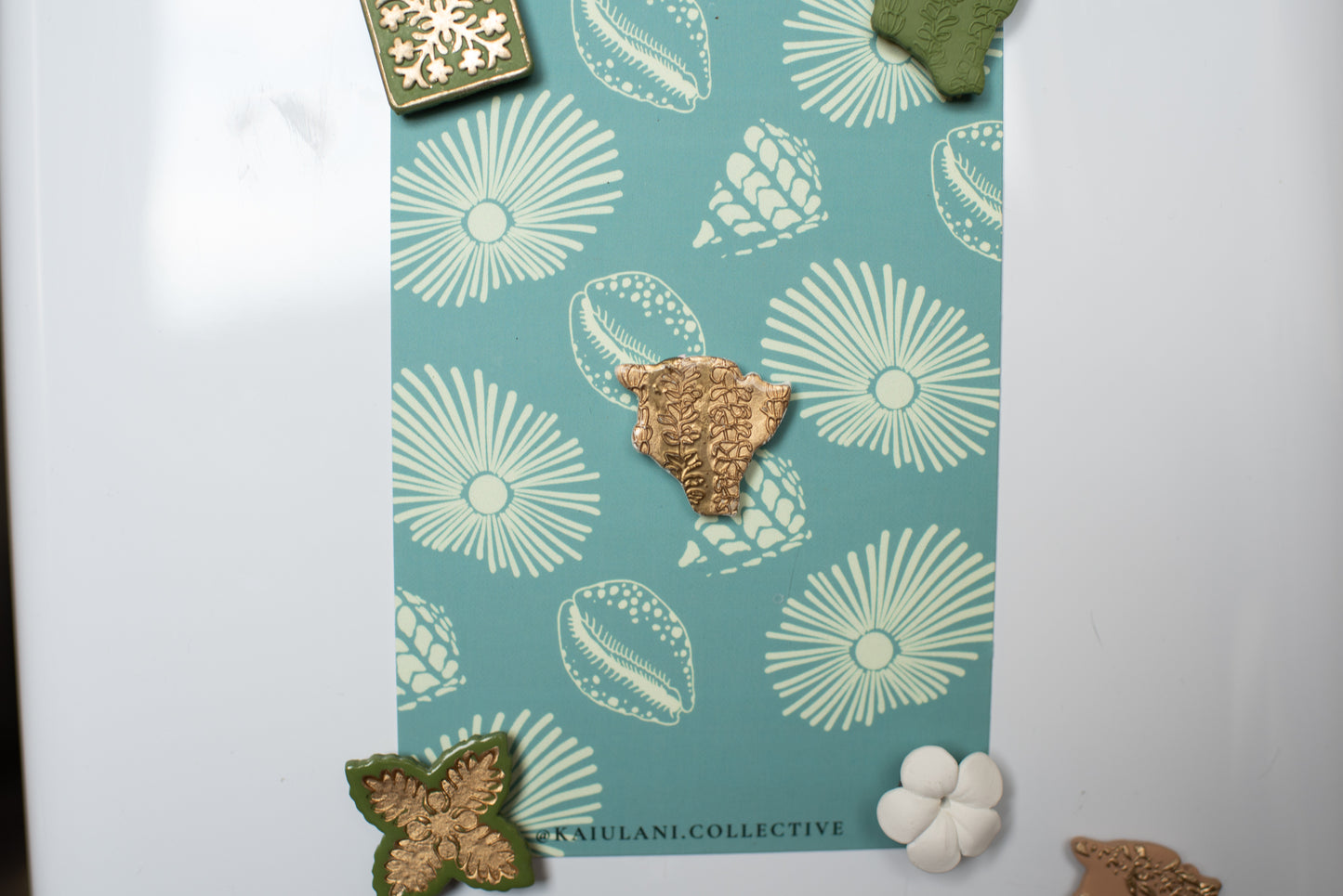Single island imprint magnet