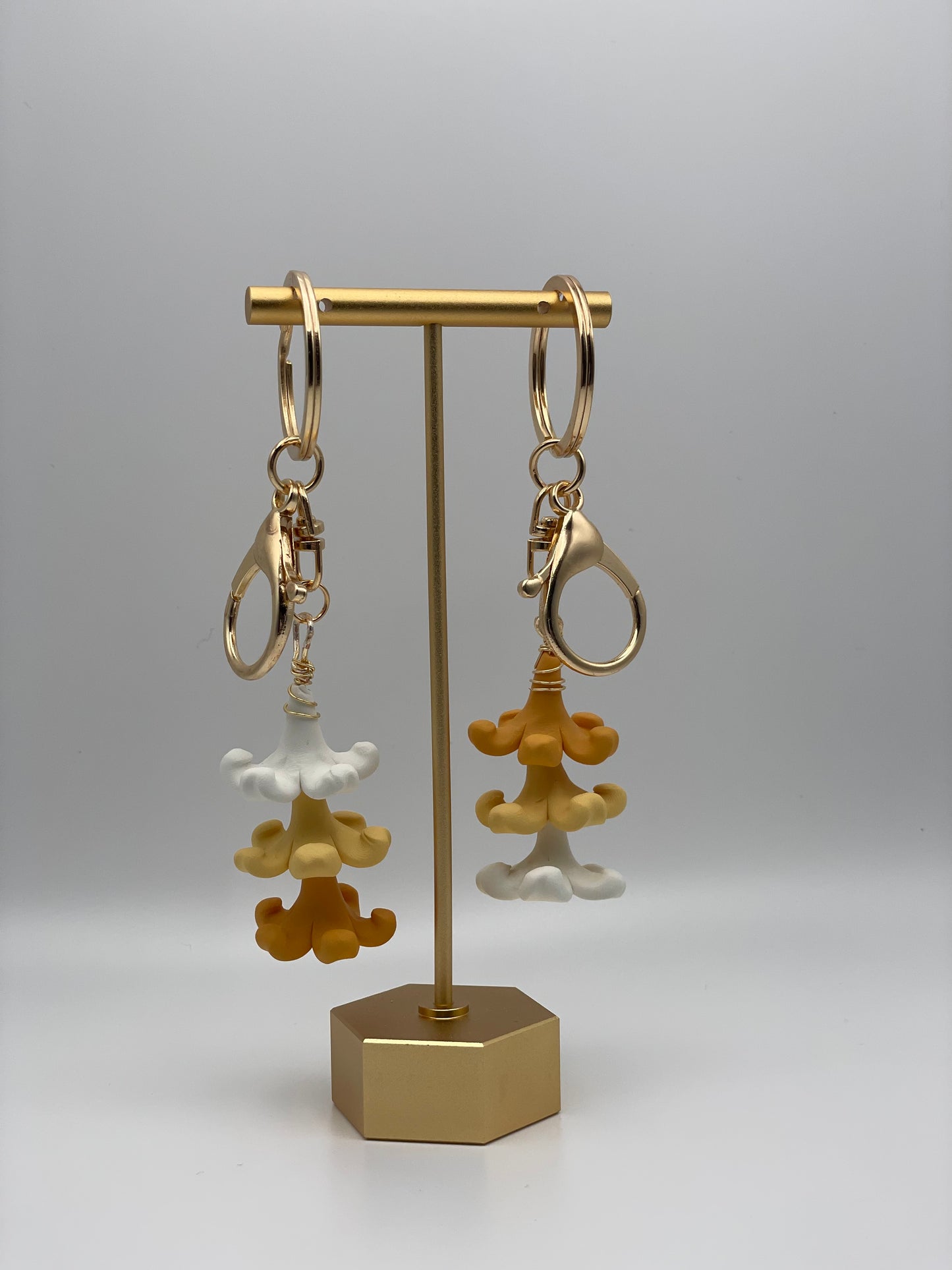 Puakenikeni keychain