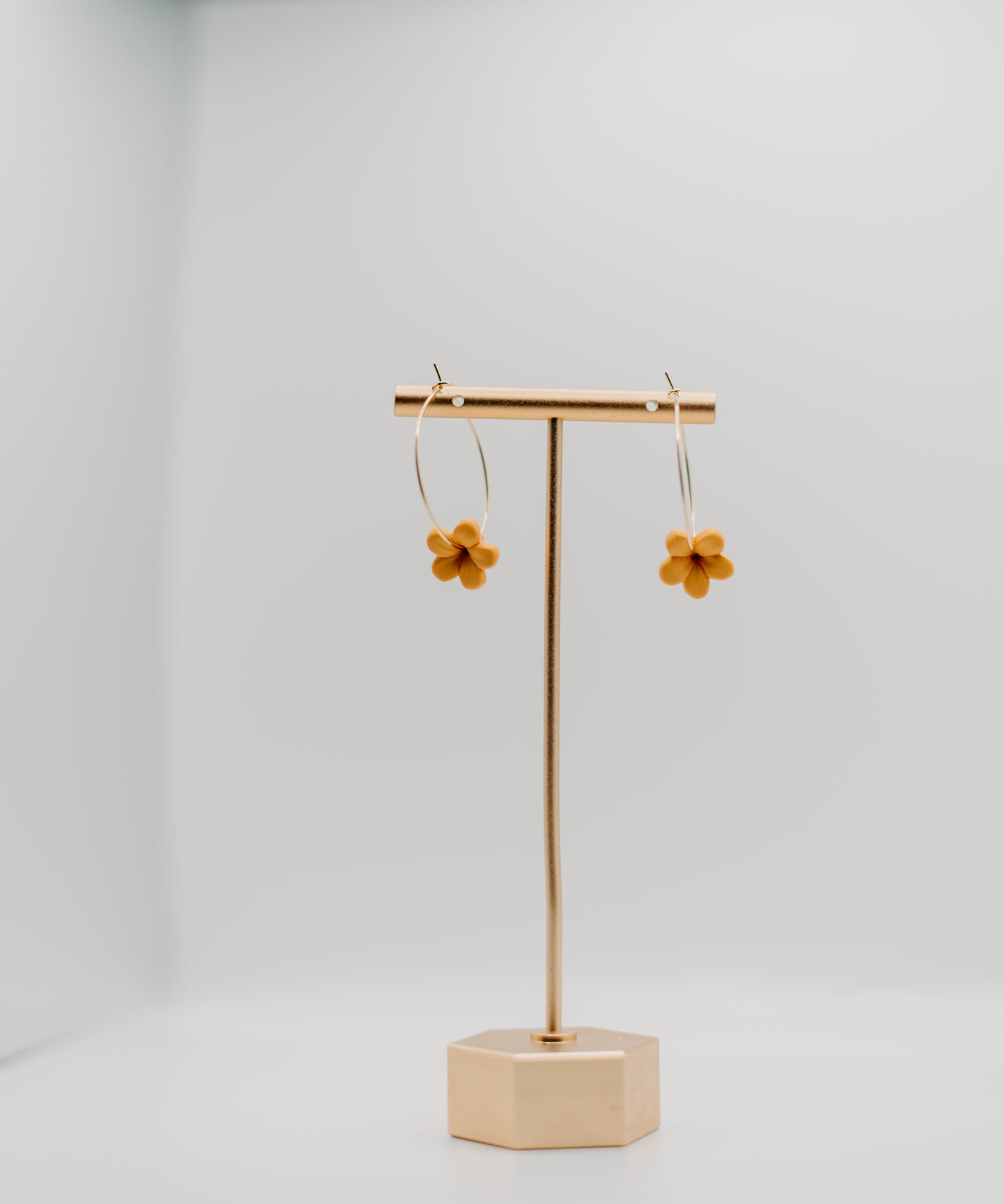 Mini puakenikeni hoop